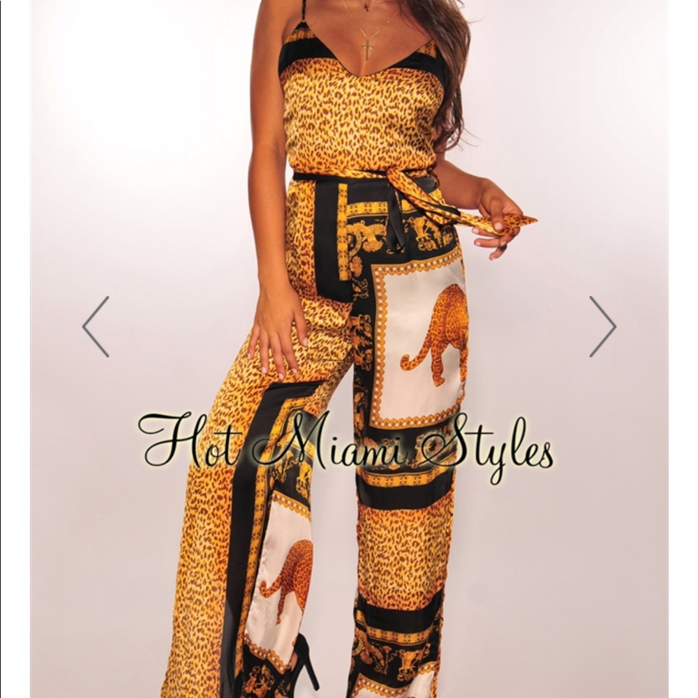 BRAND NEW W/ TAGS Jumpsuit from Hot Miami Styles - Picture 2 of 3